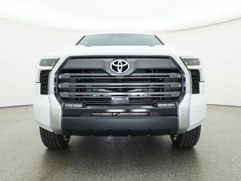 New 2026 Toyota Tundra Limited AWD/4WD image 13