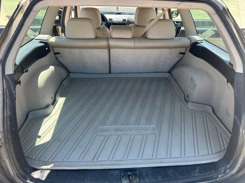 Used 2008 Subaru Outback 2.5i Limited L.L. Bean AWD/4WD image 15