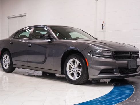 Used 2023 Dodge Charger SXT RWD image 5