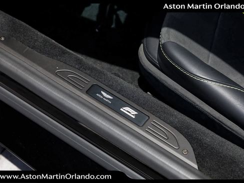Used 2023 Aston Martin V8 Vantage Coupe RWD image 49