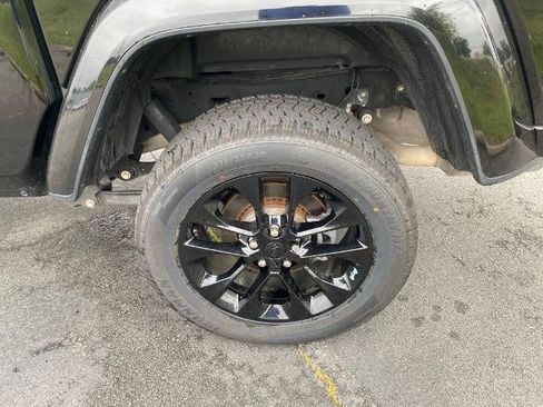 Used 2021 Jeep Gladiator Overland AWD/4WD image 29