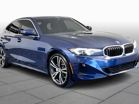 Used 2024 BMW 330i Sedan RWD image 3