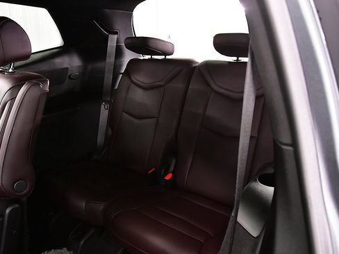 Used 2021 Cadillac XT6 Premium Luxury image 31