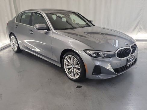 Used 2024 BMW 330i Sedan w/ Premium Package image 38