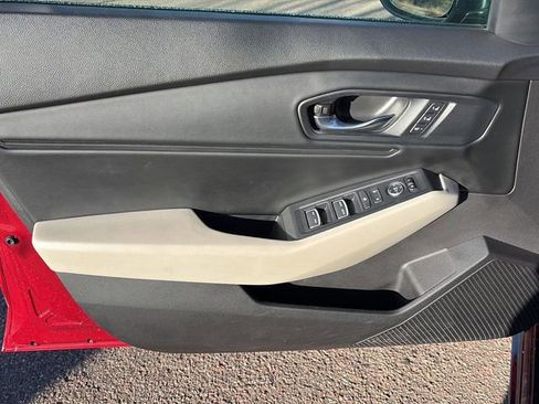 Used 2024 Honda Accord EX-L image 8