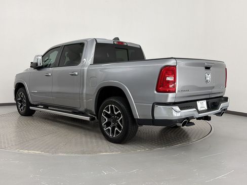 Used 2025 RAM 1500 Laramie AWD/4WD image 3