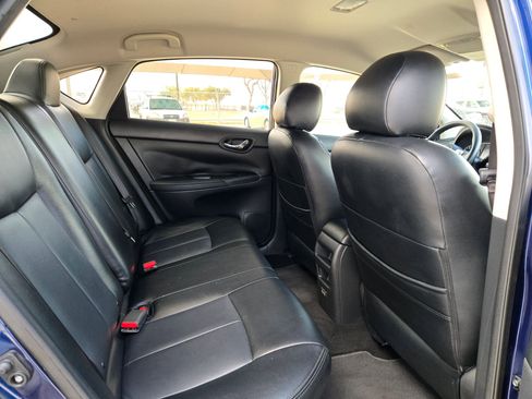 Used 2018 Nissan Sentra S image 27
