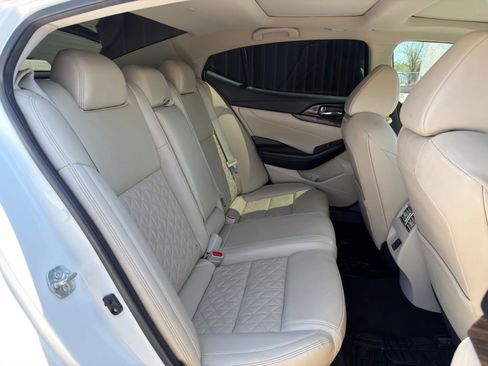 Used 2018 Nissan Maxima Platinum FWD image 34