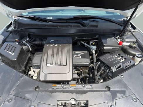 Used 2015 GMC Terrain SLE FWD image 19