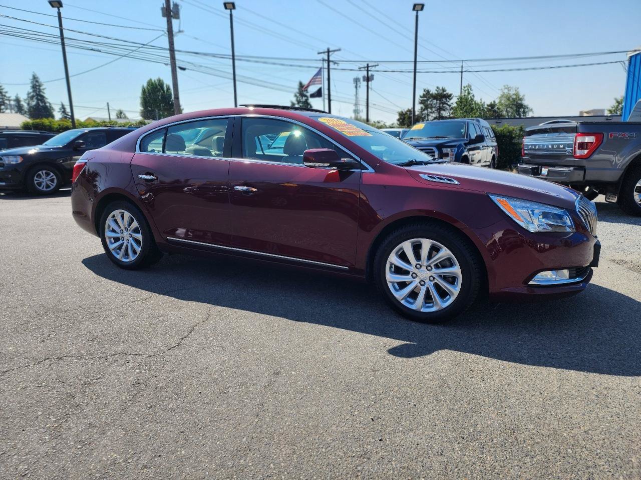 Used 2016 Buick LaCrosse Leather w/ Experience Buick Package FWD image 4