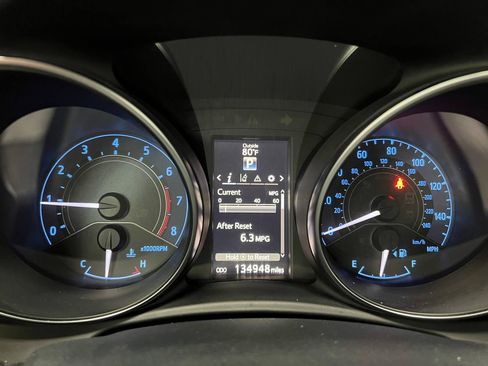 Used 2017 Toyota Corolla iM w/ All-Weather Mat Package FWD image 16