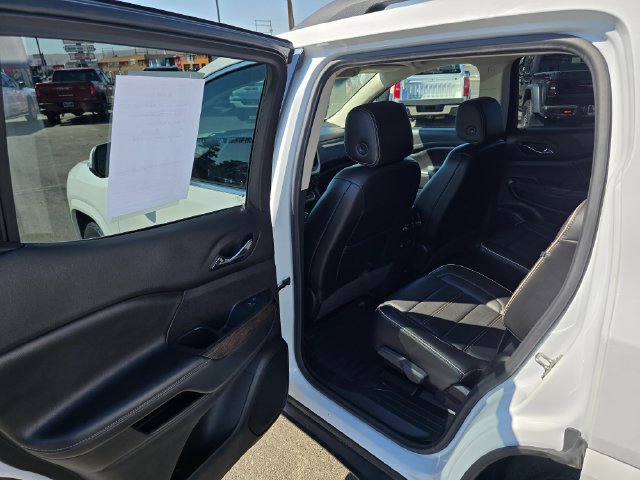Used 2021 GMC Acadia Denali w/ Denali Ultimate Package AWD/4WD image 16
