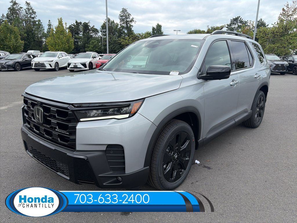 New 2026 Honda Pilot Black Edition image 3