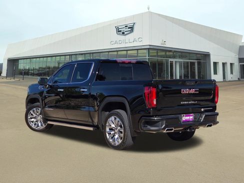 Used 2023 GMC Sierra 1500 Denali w/ Denali Reserve Package AWD/4WD image 4