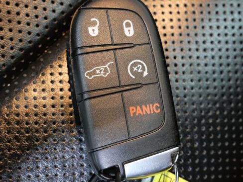 Used 2024 Dodge Durango GT AWD/4WD image 30