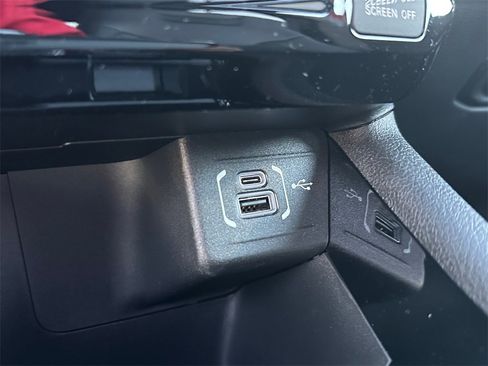 New 2026 Jeep Compass Latitude image 27