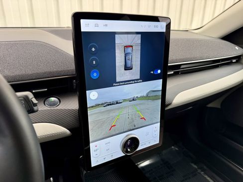 Certified 2023 Ford Mustang Mach-E Premium image 27