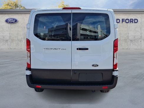 Used 2025 Ford Transit 250 Low Roof w/ Exterior Upgrade Package RWD image 5