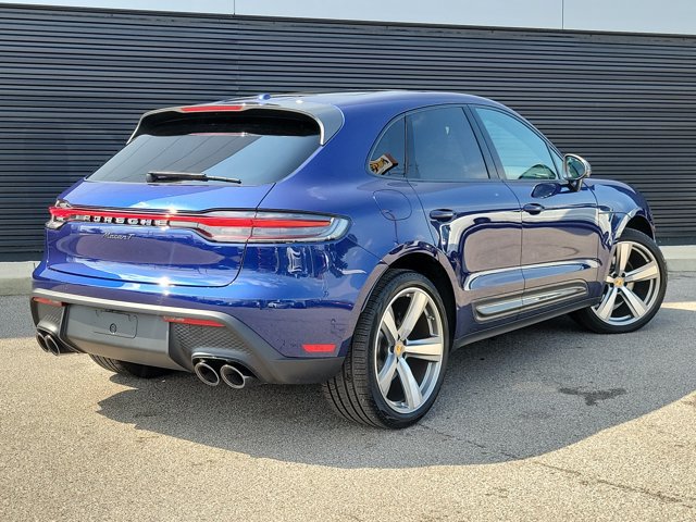 Certified 2026 Porsche Macan Turbo AWD/4WD image 7