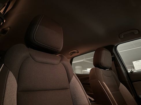 Used 2024 Chevrolet TrailBlazer LT w/ Convenience Package image 16