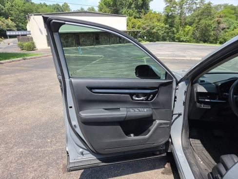Used 2023 Honda CR-V EX-L image 12