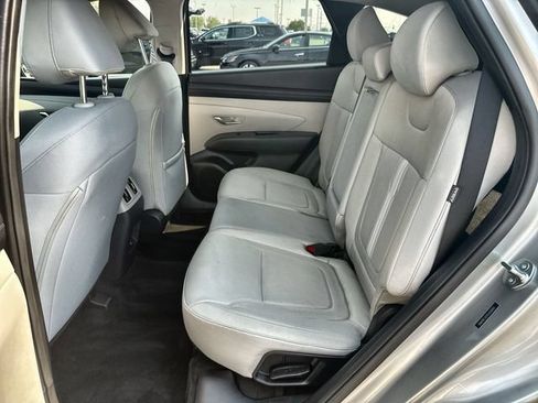 Used 2025 Hyundai Tucson SEL AWD/4WD image 21