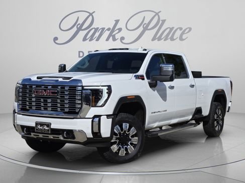 Used 2024 GMC Sierra 3500 Denali AWD/4WD image 1