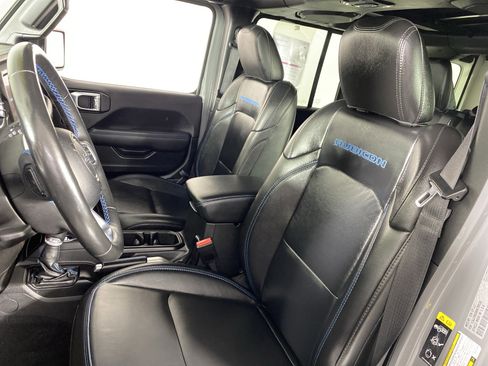 Used 2021 Jeep Wrangler Unlimited Rubicon 4xe w/ Cold Weather Group image 19