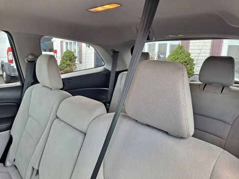 Used 2016 Honda Pilot LX image 10