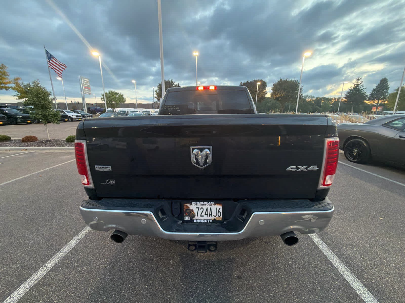 Used 2018 RAM 1500 Laramie w/ Convenience Group AWD/4WD image 4
