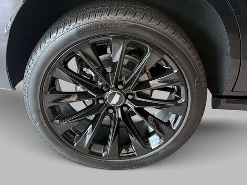Used 2026 Cadillac Escalade Platinum Sport w/ LPO, ONYX Package AWD/4WD image 12