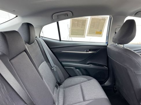 Used 2025 Toyota Camry LE image 36