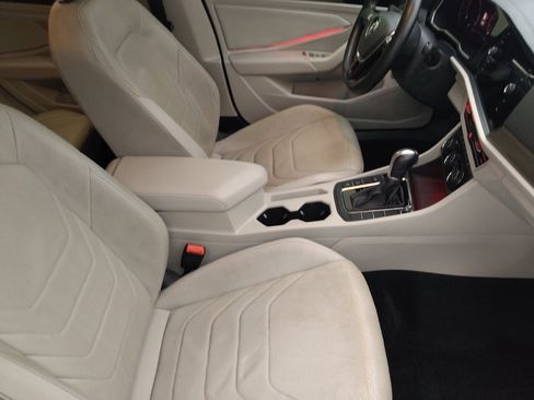 Used 2019 Volkswagen Jetta SEL Premium FWD image 21
