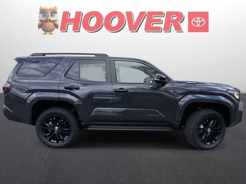 New 2026 Toyota 4Runner 4WD image 2