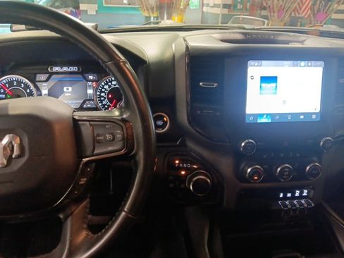Used 2023 RAM 1500 Big Horn AWD/4WD image 5