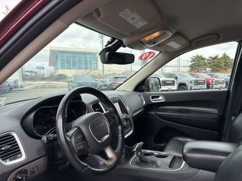 Used 2019 Dodge Durango SXT image 16