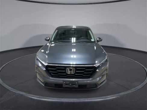Used 2023 Honda CR-V LX image 3