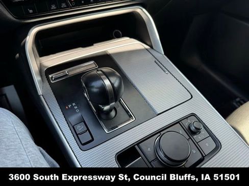 Used 2024 MAZDA CX-90 3.3 Turbo w/ Preferred Plus AWD/4WD image 29