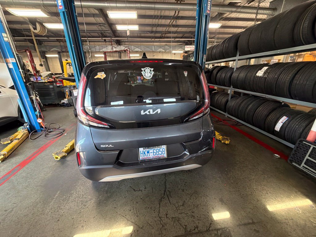 Used 2024 Kia Soul S FWD image 5