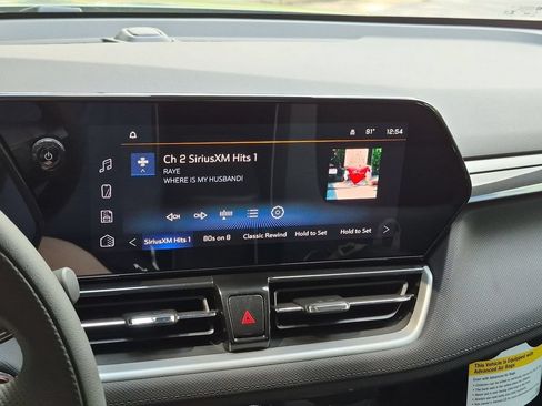 New 2026 Chevrolet TrailBlazer LT w/ Driver Confidence Package FWD image 23