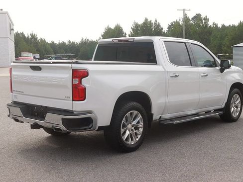 Used 2019 Chevrolet Silverado 1500 LTZ w/ LTZ Premium Package AWD/4WD image 7