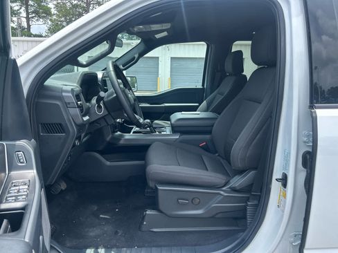 Used 2025 Ford F150 XLT w/ Equipment Group 301A Standard AWD/4WD image 8