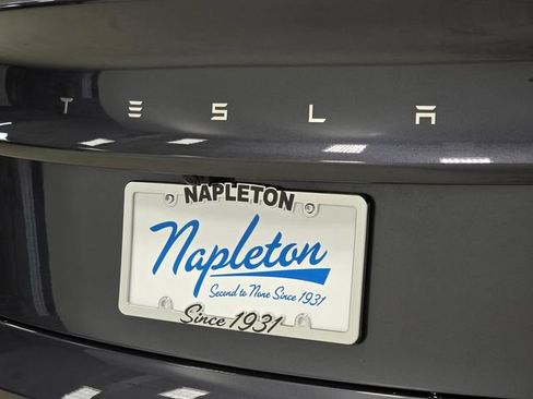 Used 2024 Tesla Model 3 Standard Range RWD image 6