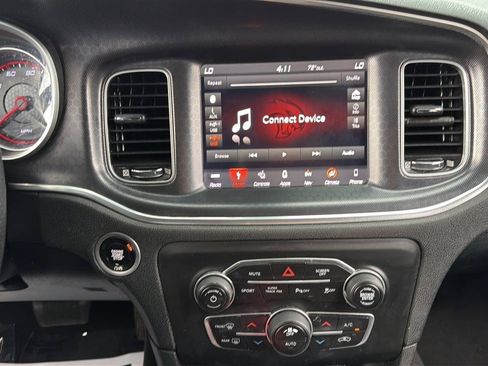 Used 2018 Dodge Charger GT AWD/4WD image 21