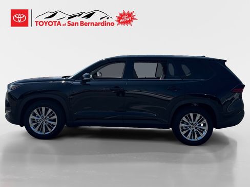 New 2026 Toyota Grand Highlander AWD image 2