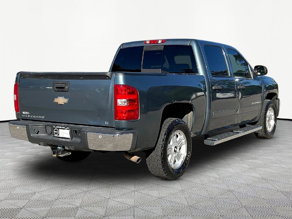 Used 2008 Chevrolet Silverado 1500 LT w/ All Star Edition AWD/4WD image 6