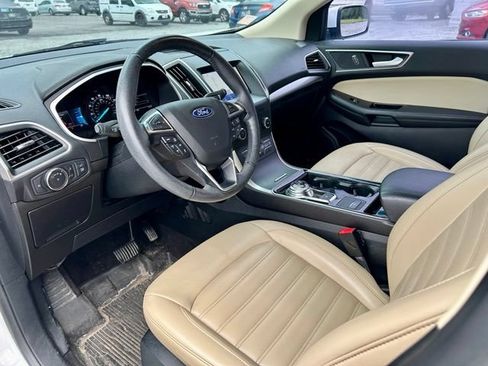 Used 2020 Ford Edge SEL w/ Convenience Package FWD image 13