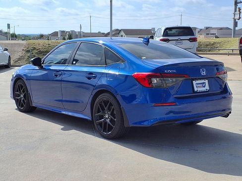 Used 2024 Honda Civic Sport image 5
