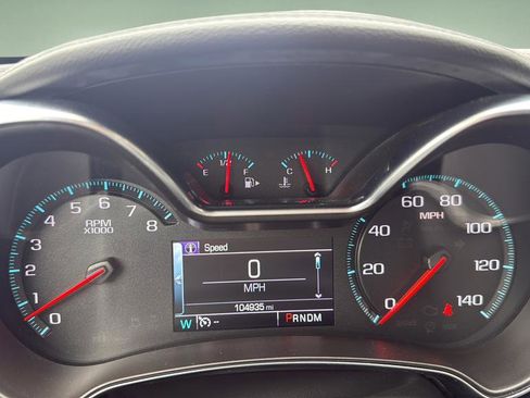 Used 2016 Chevrolet Impala LT w/ Convenience Package image 19