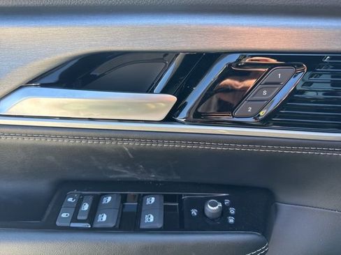 New 2026 Jeep Grand Wagoneer 2WD w/ Premium Group I image 9